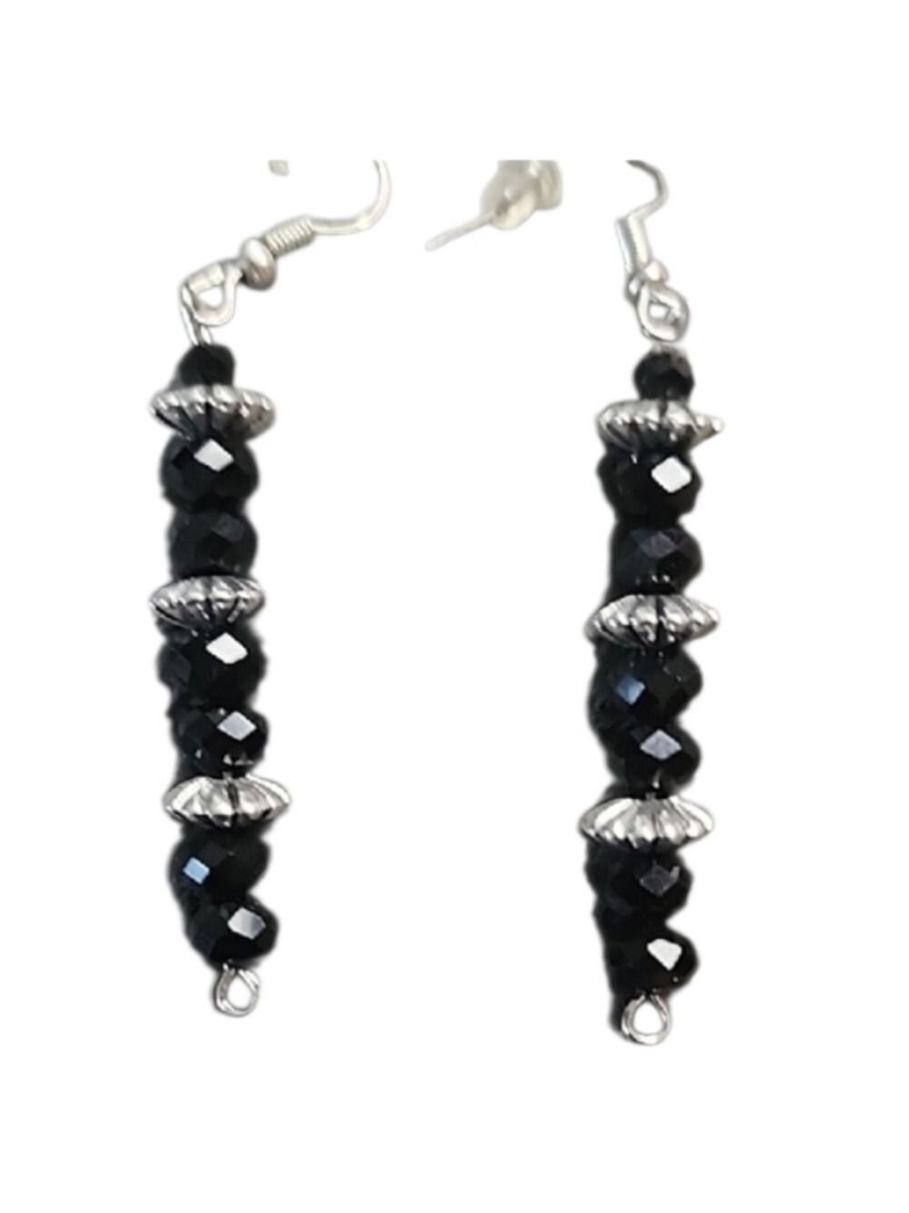💥4 for $20💥Black and Silvertone Beaded Earrings - Picture 1 of 2